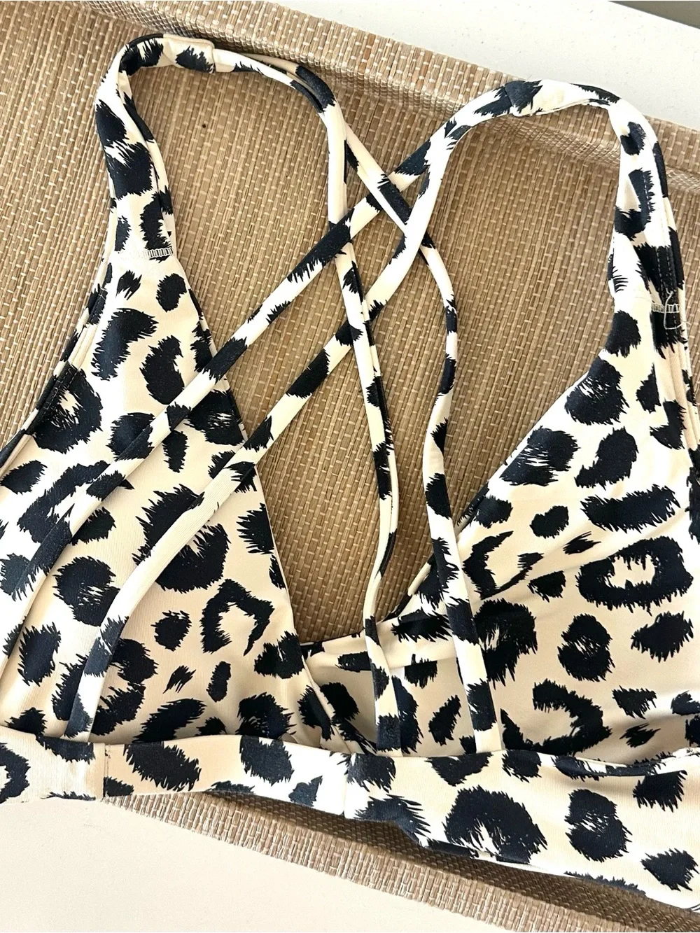 CRZ YOGA Leopard Print Twist Front Bikini Top NWOT - Picture 6 of 7